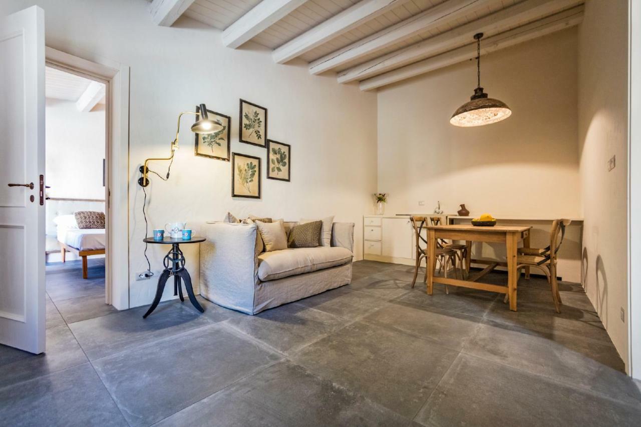 Terre di Cavalusi Relais Guest House Donnafugata Bagian luar foto