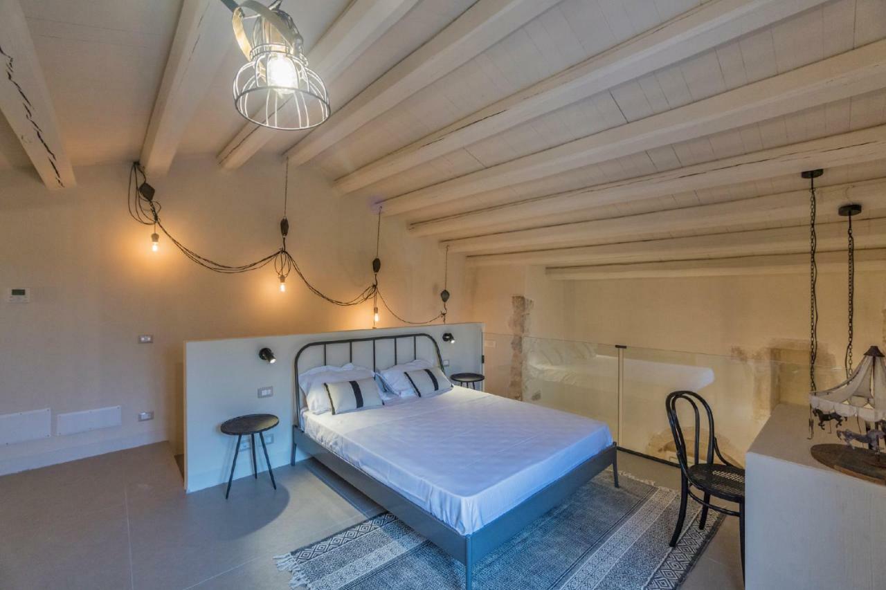 Terre di Cavalusi Relais Guest House Donnafugata Bagian luar foto